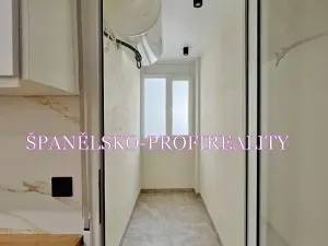 Prodej bytu 3+kk, Torrevieja, Španělsko, Calle Concordia, 85 m2