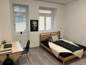 Pronájem bytu 2+kk, Praha - Žižkov, Jeseniova, 45 m2