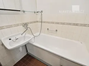 Prodej bytu 2+1, Praha - Libeň, náměstí Na Balabence, 53 m2