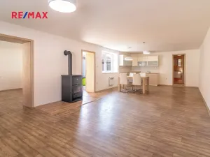 Prodej rodinného domu, Hlohovec, Lípová, 120 m2