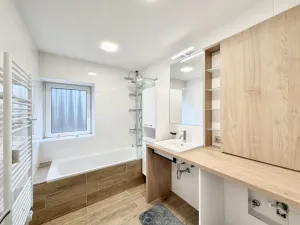 Pronájem bytu 3+1, Jablonec nad Nisou, Rýnovická, 94 m2