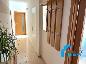 Prodej bytu 3+1, Děčín, U Tvrze, 65 m2