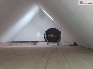 Prodej bytu 4+kk, Cheb, Růžový kopeček, 158 m2