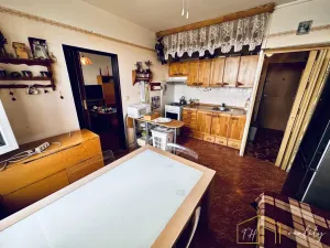 Prodej bytu 1+1, Krupka - Maršov, Karla Čapka, 36 m2