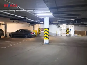 Pronájem bytu 2+kk, Praha - Hlubočepy, Voskovcova, 55 m2