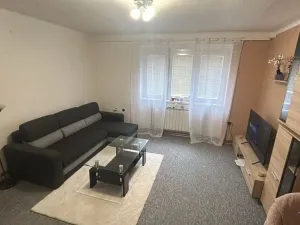 Pronájem bytu 2+1, Jihlava, Erbenova, 58 m2