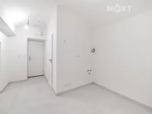 Prodej bytu 1+kk, Praha - Vysočany, Kolmá, 23 m2