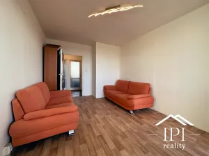 Prodej bytu 3+1, Praha - Podolí, Kaplická, 61 m2