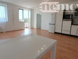 Prodej bytu 2+kk, Jesenice, Na Okruhu, 62 m2