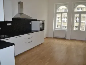 Pronájem bytu 3+1, Praha - Vinohrady, Vinohradská, 119 m2