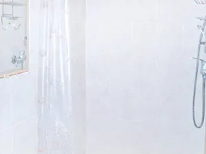 Pronájem bytu 1+kk, Praha - Karlín, K Olympiku, 35 m2