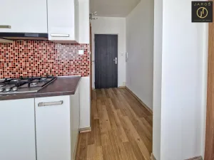 Pronájem bytu 1+1, Děčín - Děčín I-Děčín, Řetězová, 27 m2