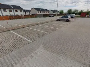 Prodej garážového stání, Chýně, Uherova, 13 m2