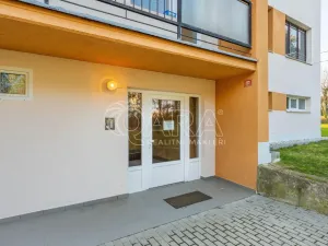 Prodej bytu 3+1, Netvořice, Sídliště II., 73 m2