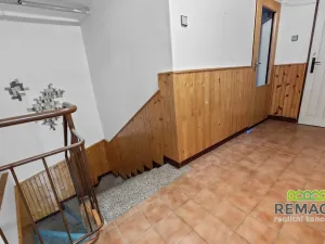 Prodej rodinného domu, Zlechov, 195 m2