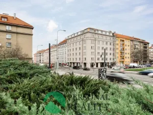 Prodej bytu 2+kk, Praha, Jeseniova, 64 m2