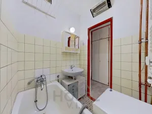 Prodej bytu 2+kk, Praha - Strašnice, Královická, 48 m2