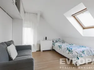 Prodej rodinného domu, Stará Huť, Družstevní, 142 m2