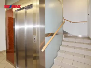 Pronájem bytu 4+kk, Praha - Krč, Na Dvorcích, 100 m2