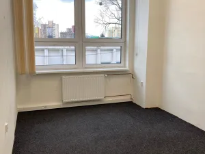 Pronájem kanceláře, Frýdek-Místek, Národních mučedníků, 106 m2