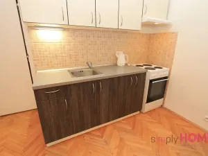 Pronájem bytu 2+kk, Praha - Žižkov, Blahníkova, 50 m2