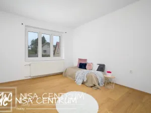 Pronájem bytu 2+1, Hořice, Jablonského, 70 m2