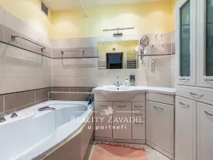 Prodej bytu 4+kk, Velké Popovice, Na Dlaskově, 88 m2