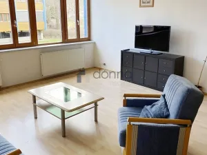 Pronájem bytu 2+kk, Praha, U stanice, 68 m2
