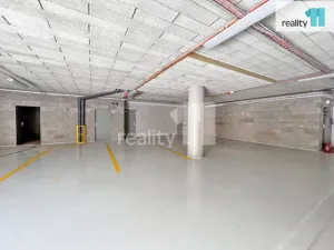 Pronájem garáže, Liberec - Liberec II-Nové Město, Papírová, 11 m2