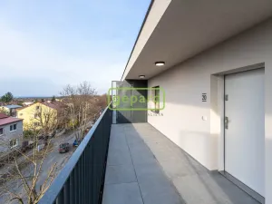 Pronájem bytu 3+kk, Praha - Čakovice, Danielova, 72 m2