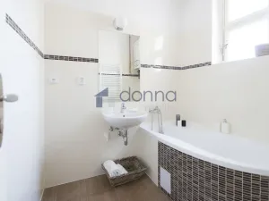 Pronájem bytu 2+kk, Praha, Hartigova, 64 m2