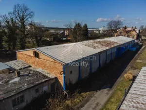 Pronájem skladu, Chrast, 5. května, 1160 m2