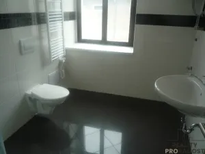 Pronájem bytu 2+kk, Kladno, Jeronýmova, 42 m2