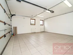 Pronájem rodinného domu, Praha - Nebušice, Druhého odboje, 390 m2