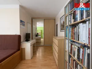 Prodej bytu 2+kk, Praha - Stodůlky, Běhounkova, 36 m2