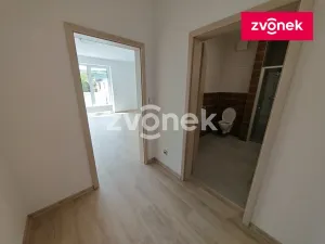 Pronájem bytu 1+kk, Otrokovice, Moravní, 36 m2