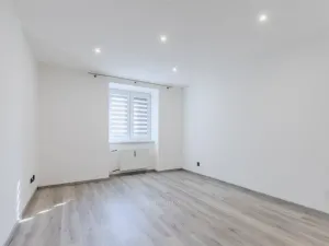 Prodej bytu 2+1, Kladno, gen. Píky, 62 m2