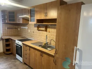 Pronájem bytu 2+kk, Trhové Sviny, Budovatelská, 44 m2