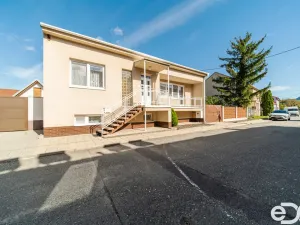 Prodej rodinného domu, Dolní Dunajovice, Krátká, 125 m2