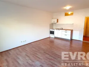 Pronájem bytu 1+kk, Vrchlabí, Českých bratří, 32 m2