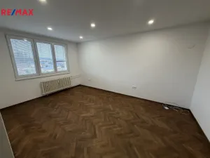 Pronájem bytu 3+1, Pelhřimov, Husova, 75 m2