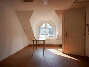 Pronájem rodinného domu, Praha, Staré náměstí, 215 m2