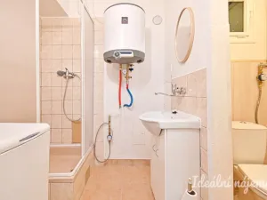 Pronájem bytu 2+kk, Brno, Berkova, 41 m2