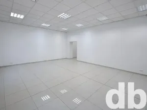 Pronájem obchodního prostoru, Karlovy Vary, Dr. Davida Bechera, 55 m2