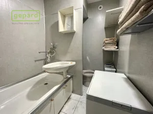 Prodej bytu 1+kk, Karlovy Vary, Fibichova, 18 m2