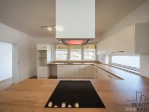 Prodej rodinného domu, Vracov, Lesní, 225 m2