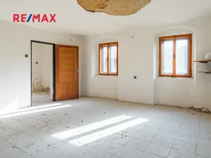 Prodej vily, Radvanec, 420 m2