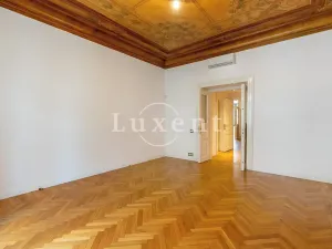 Pronájem bytu 3+1, Praha - Josefov, Pařížská, 138 m2