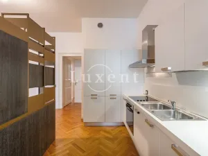 Pronájem bytu 3+1, Praha - Josefov, Pařížská, 138 m2