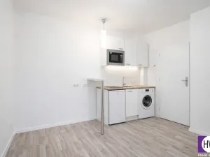 Prodej bytu 1+kk, Praha, Zbuzanská, 16 m2